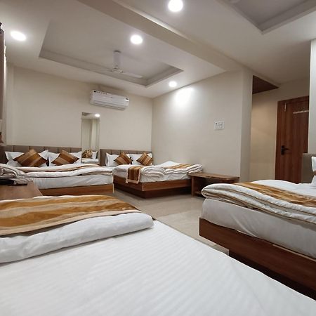 Shree Shyamraj Hotel Ujjain Exterior photo